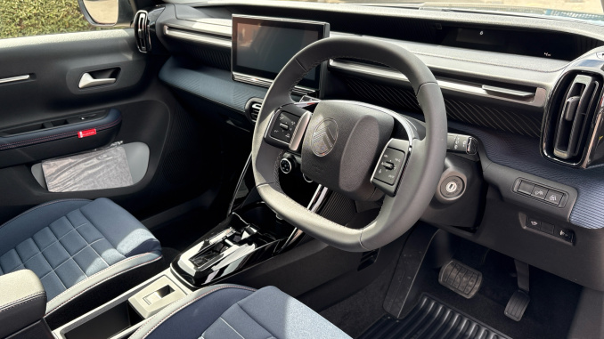 Citroen C3 1.2 Hybrid [110] Collection 5dr e-DCS6 Petrol Hatchback - Image 11
